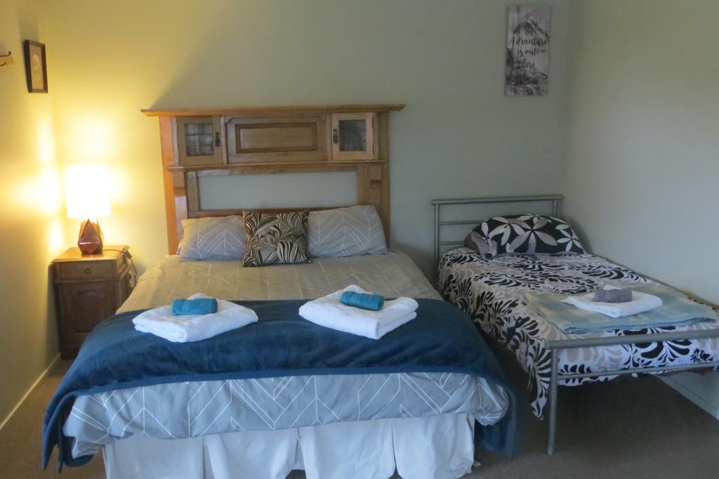 Koru Beachfront Holiday Cabins & Hot Tub Barrytown Dış mekan fotoğraf